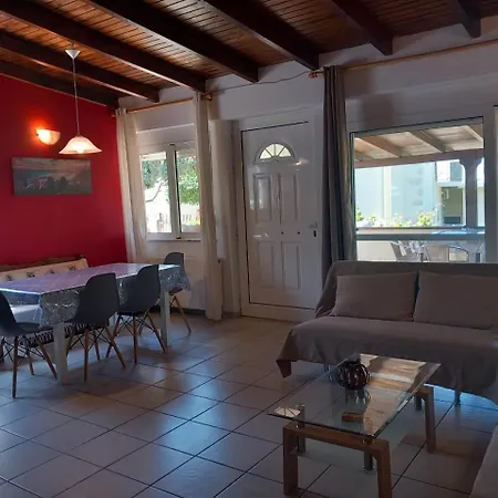 Holiday home Cozy Backyard House Plaka (Apokoronas)